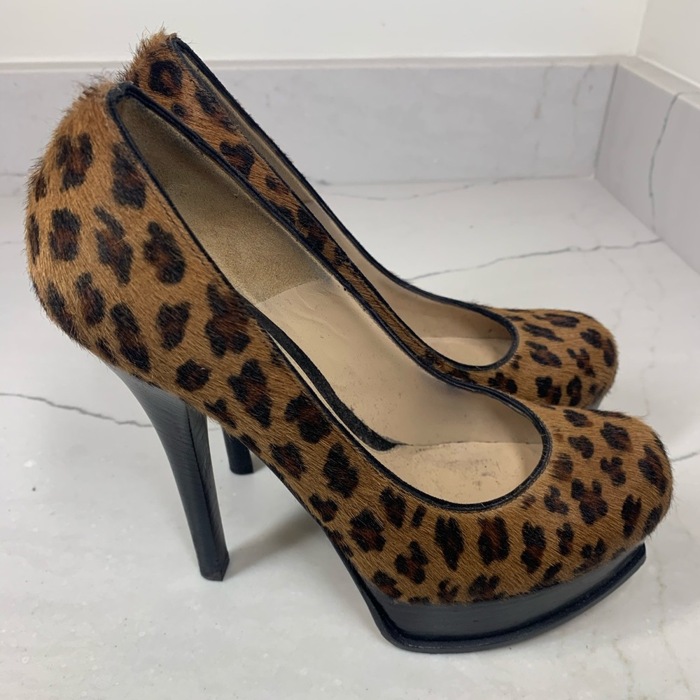 Fendi Decolette fur pumps